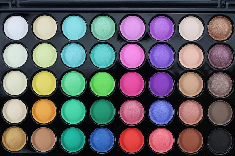 Professional 40 colors Matte Color Pigments Make Up Eye Shadow Glitter Matte Waterproof Makeup Eyeshadow Nude Palette